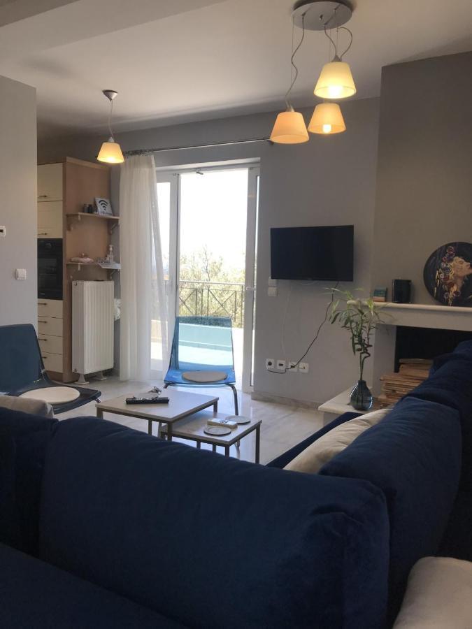 Beautiful Maisonette With A View To The Mountains And The Sea Agia Marina  Eksteriør billede
