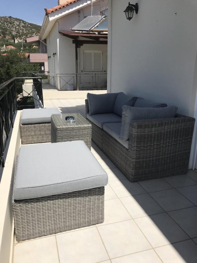 Beautiful Maisonette With A View To The Mountains And The Sea Agia Marina  Eksteriør billede