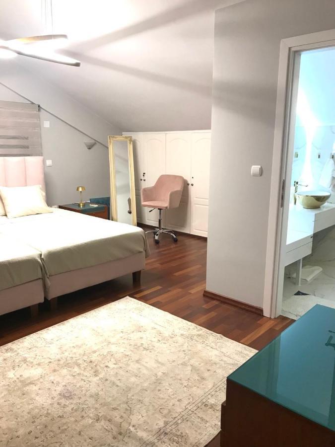 Beautiful Maisonette With A View To The Mountains And The Sea Agia Marina  Eksteriør billede
