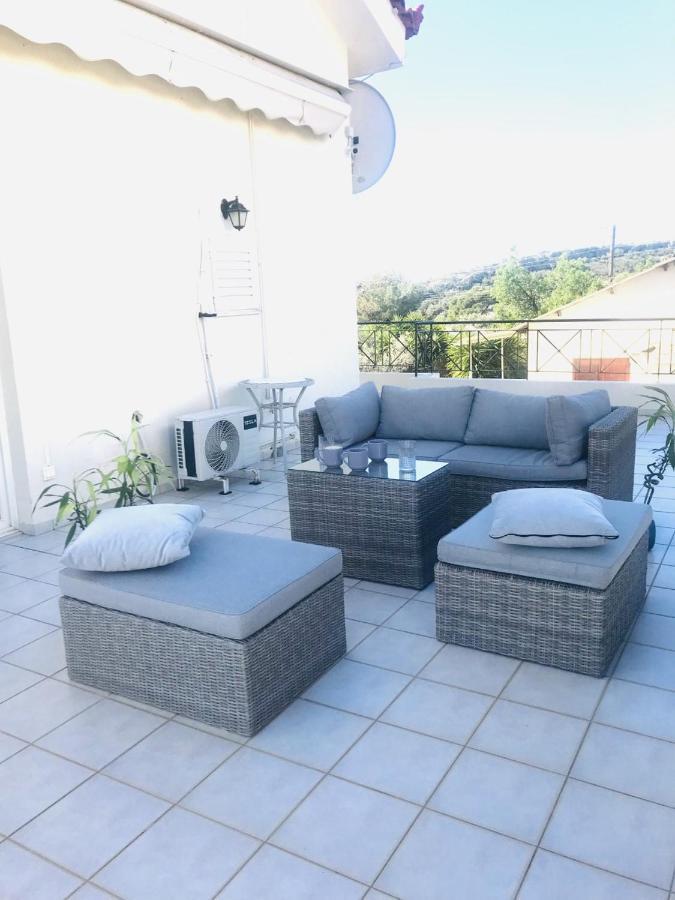 Beautiful Maisonette With A View To The Mountains And The Sea Agia Marina  Eksteriør billede